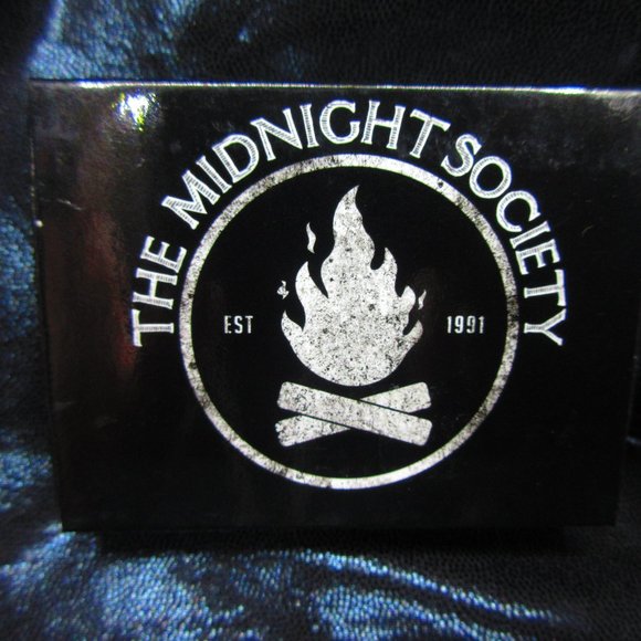NEW Are You Afraid Of The Dark? Matchbox Enamel Pin Nick Box Fall 2017 EXCLUSIVE - Picture 1 of 6